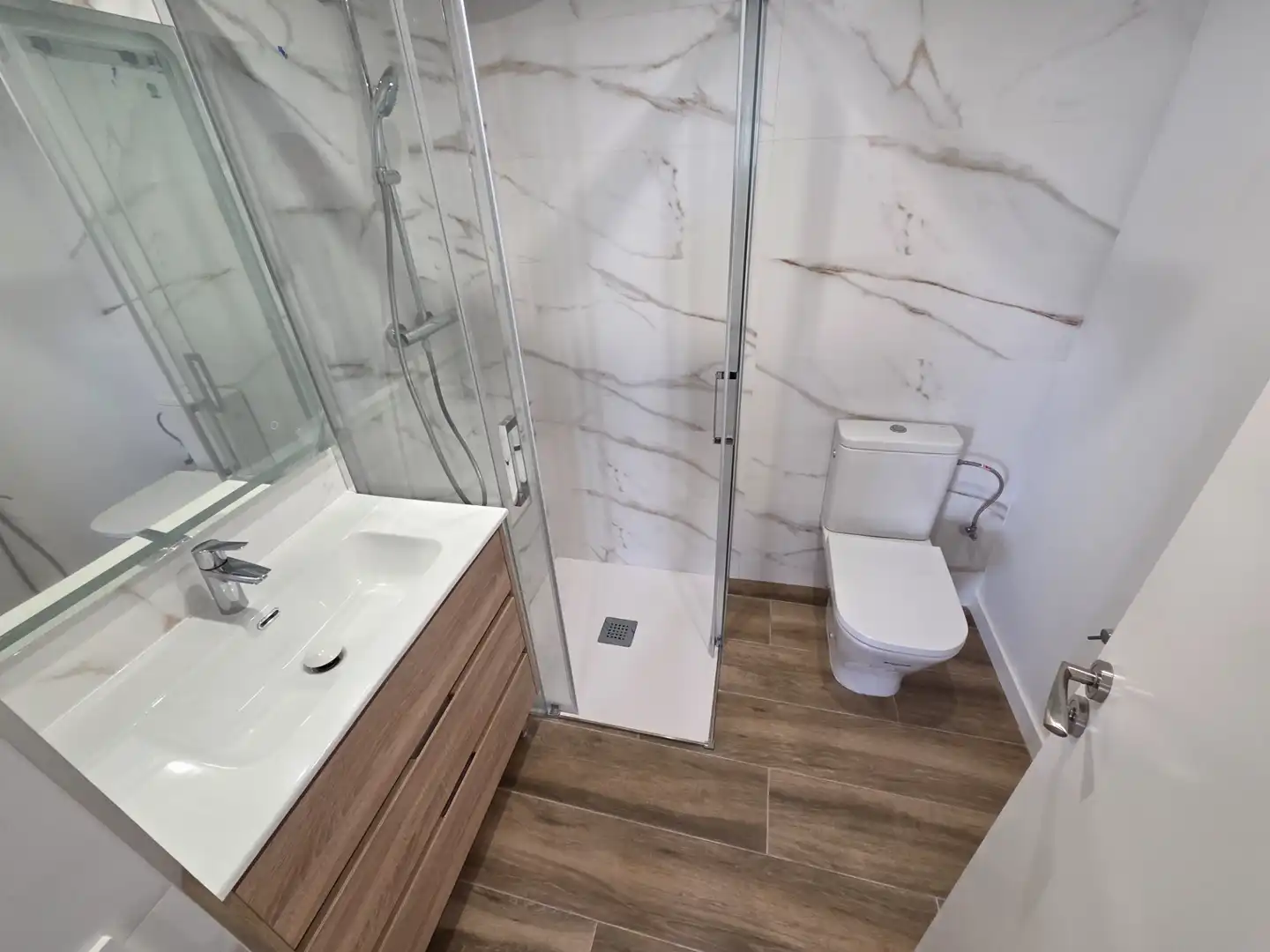 Baño de Piso en venta en Olèrdola con Aire acondicionado, Calefacción y Horno