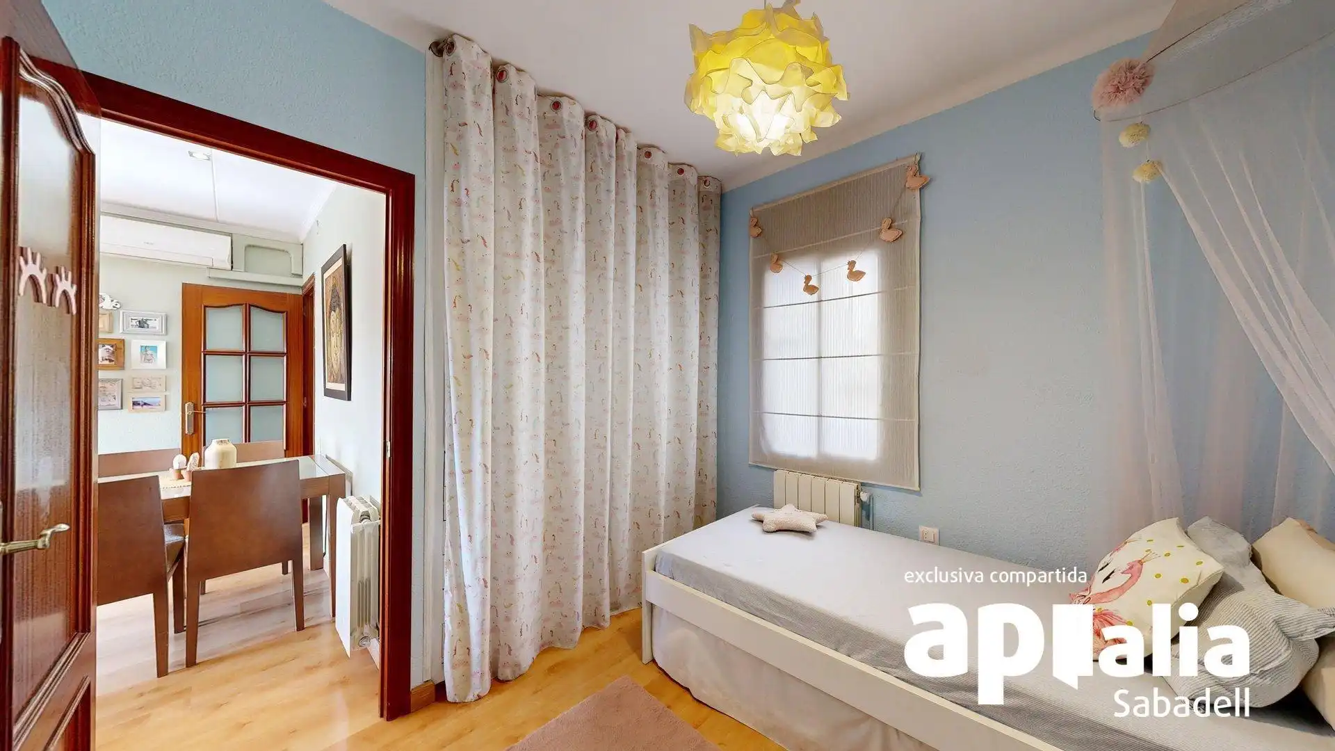 Bedroom of Flat for sale in Sabadell  with Air Conditioner, Heating and Parquet flooring