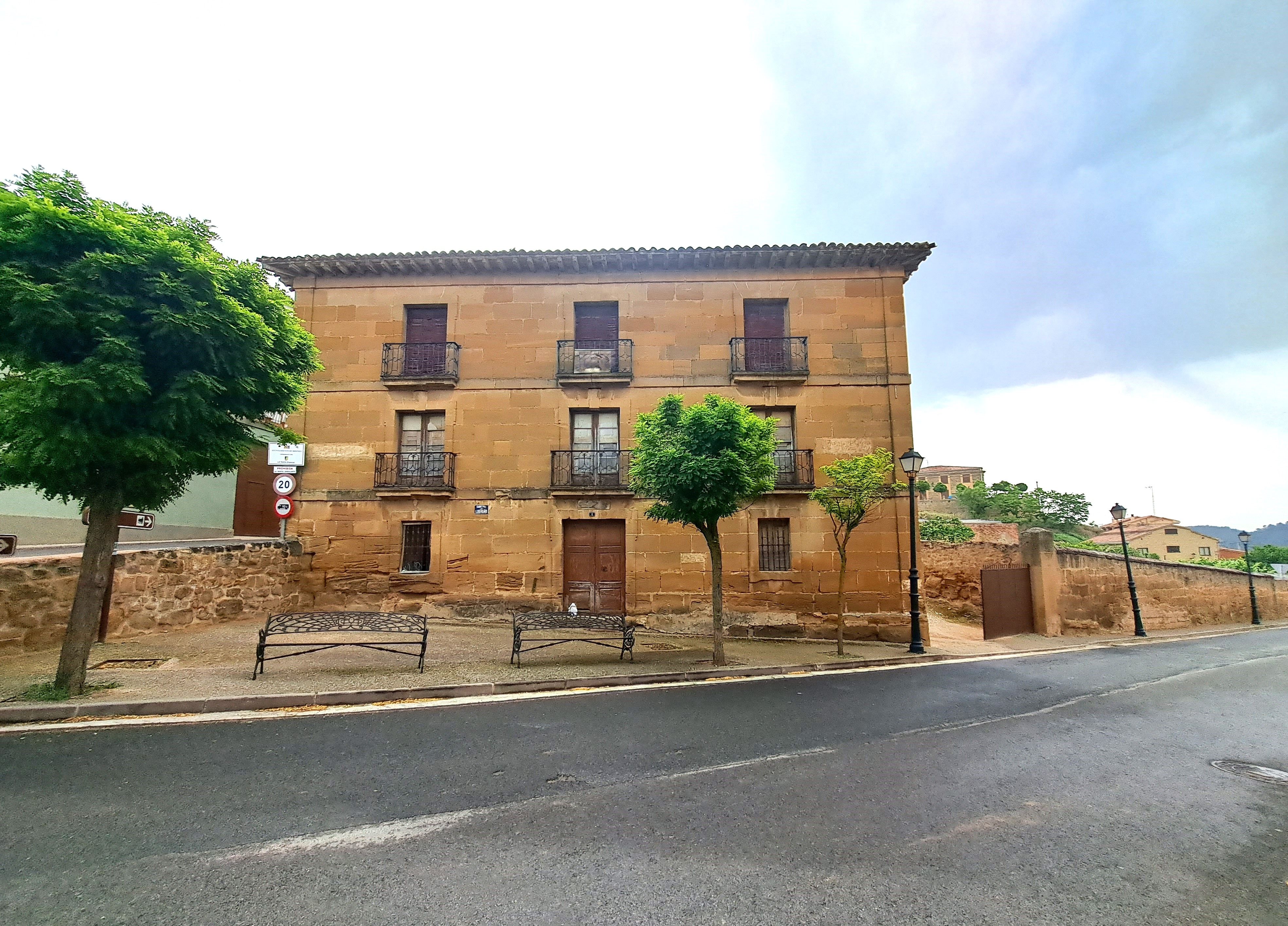 Exterior view of Country house for sale in Briones  with Private garden