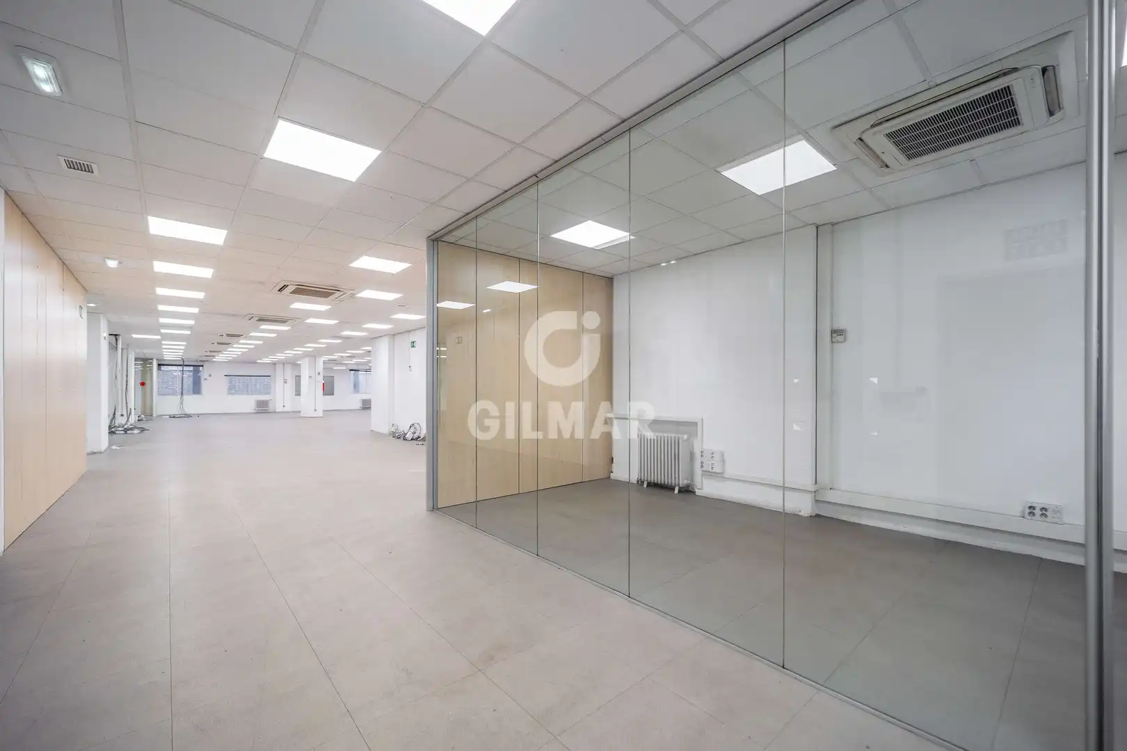 Oficina en venda en Madrid amb Calefacció