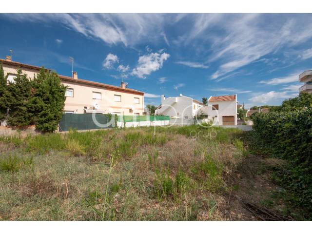 Terreno residencial en Venta en mar cantabric, 26 en Marítima Nord