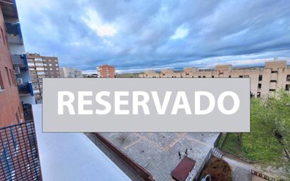 Vista exterior de Pis en venda en Fuenlabrada amb Calefacció, Parquet i Terrassa