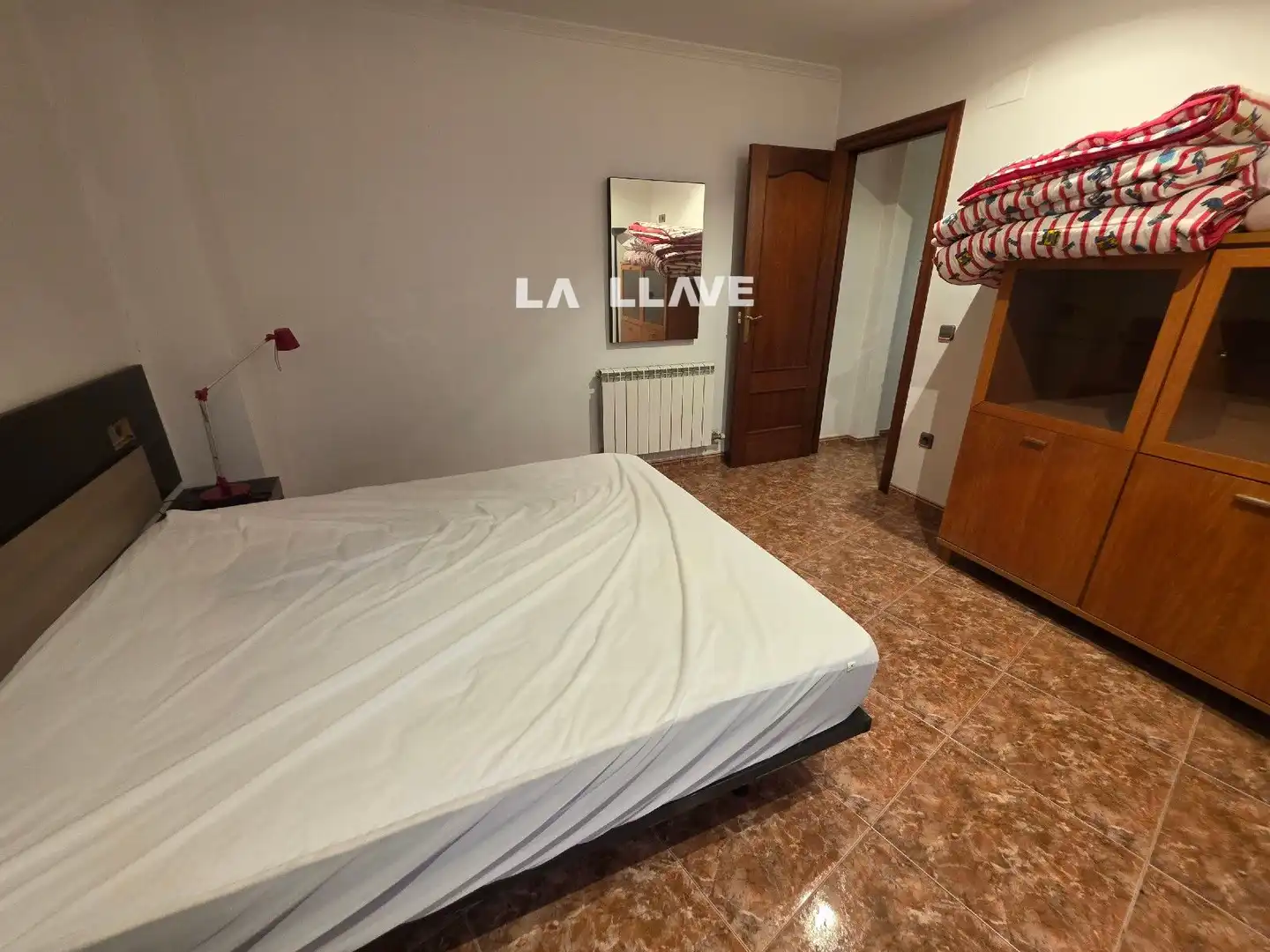 Habitación de Piso en venta en Blanes con Calefacción, Terraza y Amueblado