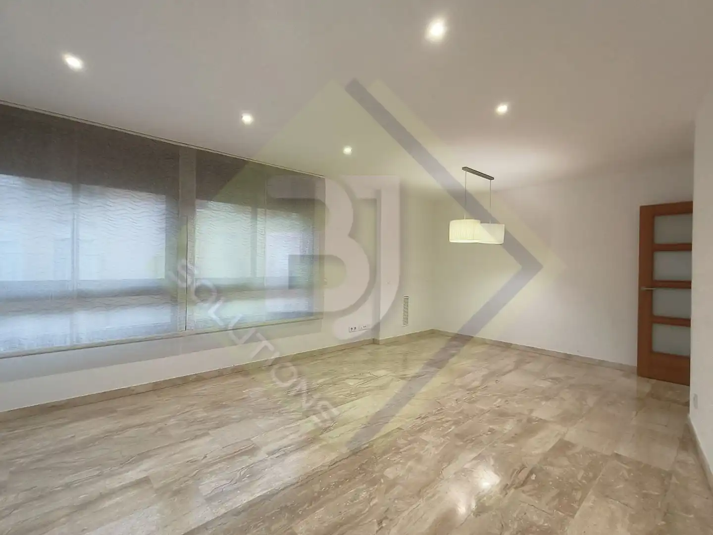 Sala de estar de Piso de alquiler en Mataró con Aire acondicionado, Calefacción y Terraza