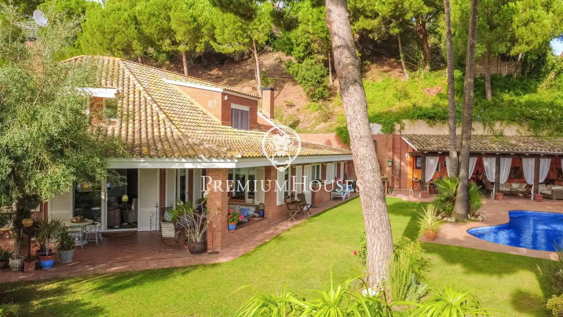 Vista exterior de Casa o xalet en venda en Les Bilbenyes
