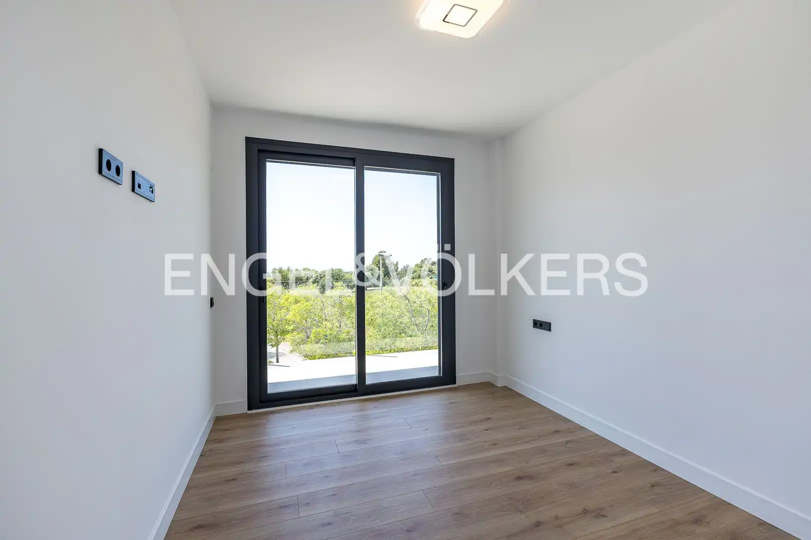 Balcony of Flat for rent in Vilanova i la Geltrú  with Air Conditioner, Heating and Terrace