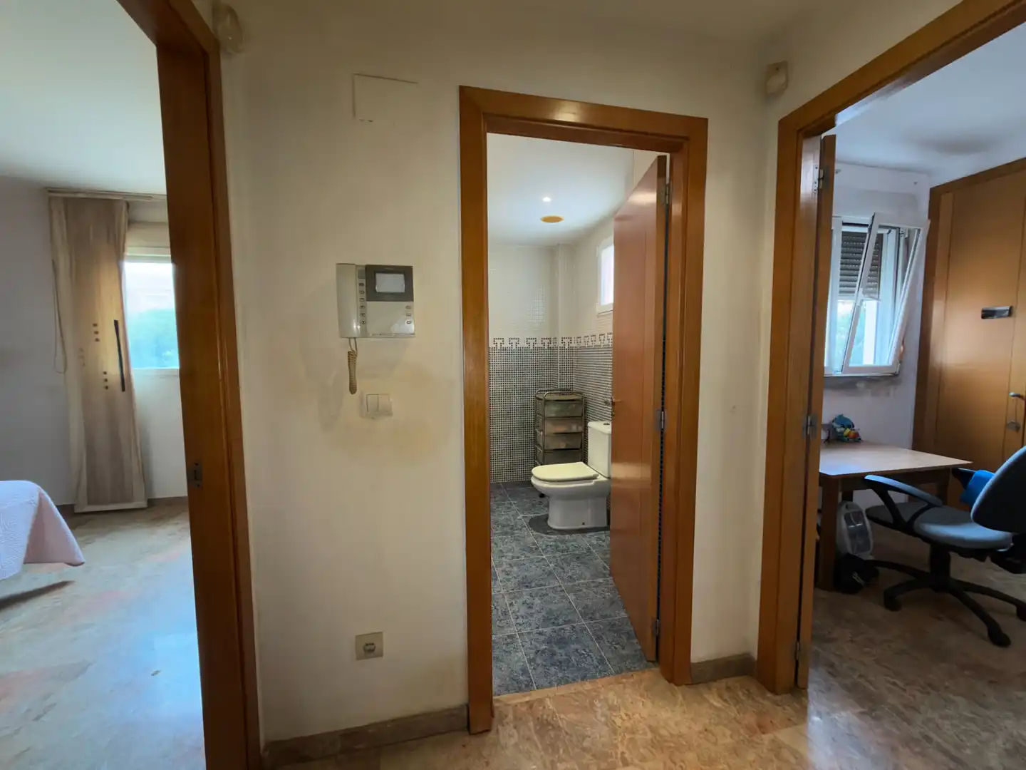 Terraced house with terrace for sale in Plaça Alfredo Krauss, imagen 18