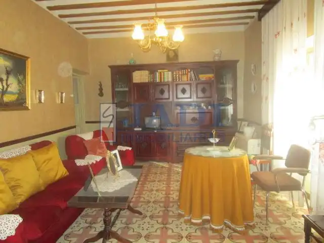 Casa en venda a Valdepeñas, imagen 2