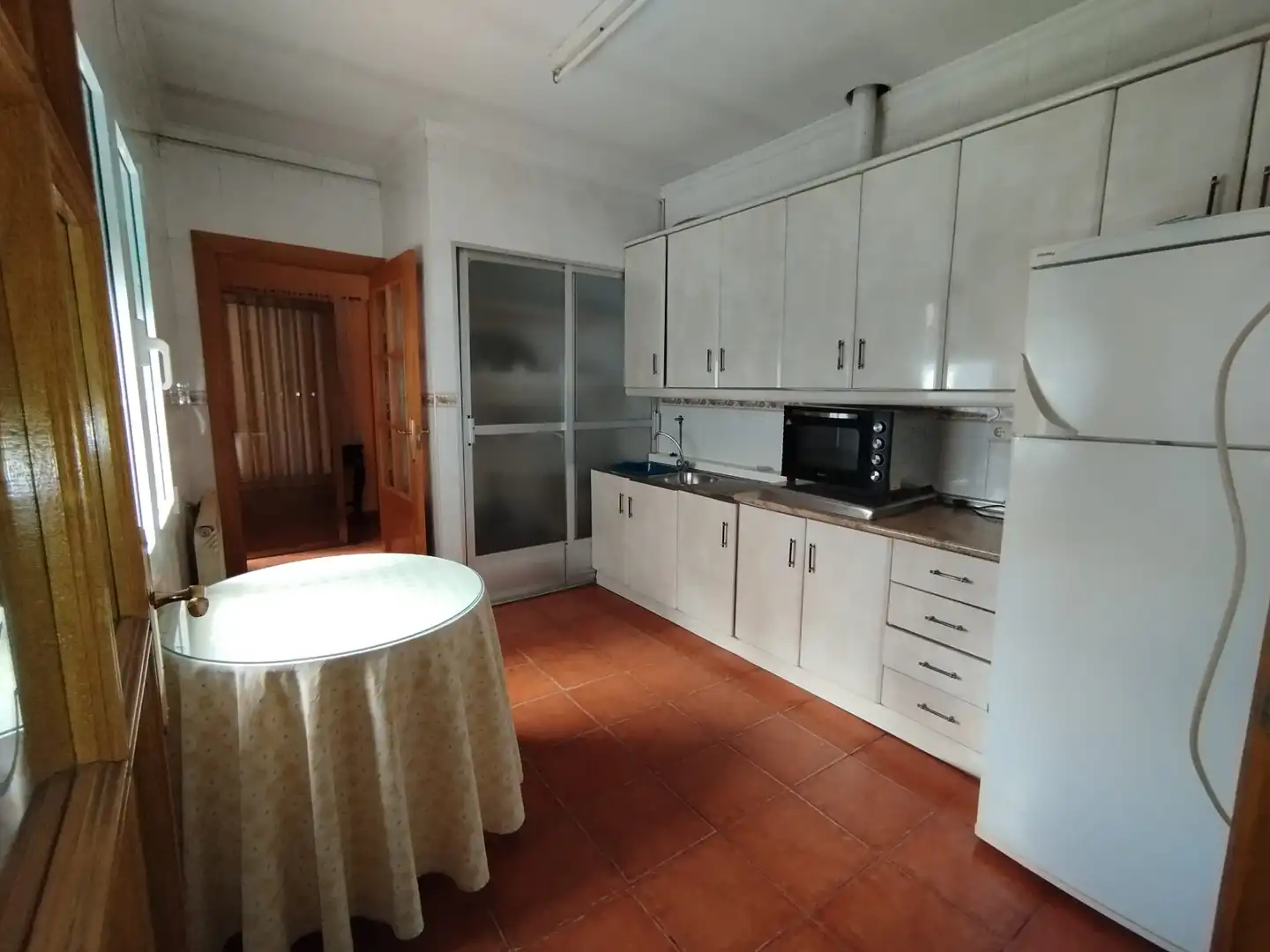 Kitchen of Detached homes for sale in Tomelloso  with Air Conditioner, Heating and Private garden