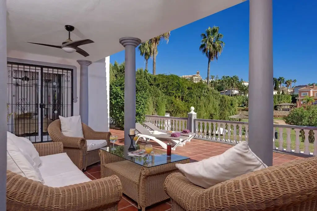Terrassa de Casa o xalet en venda en Mijas amb Aire condicionat, Jardí privat i Terrassa
