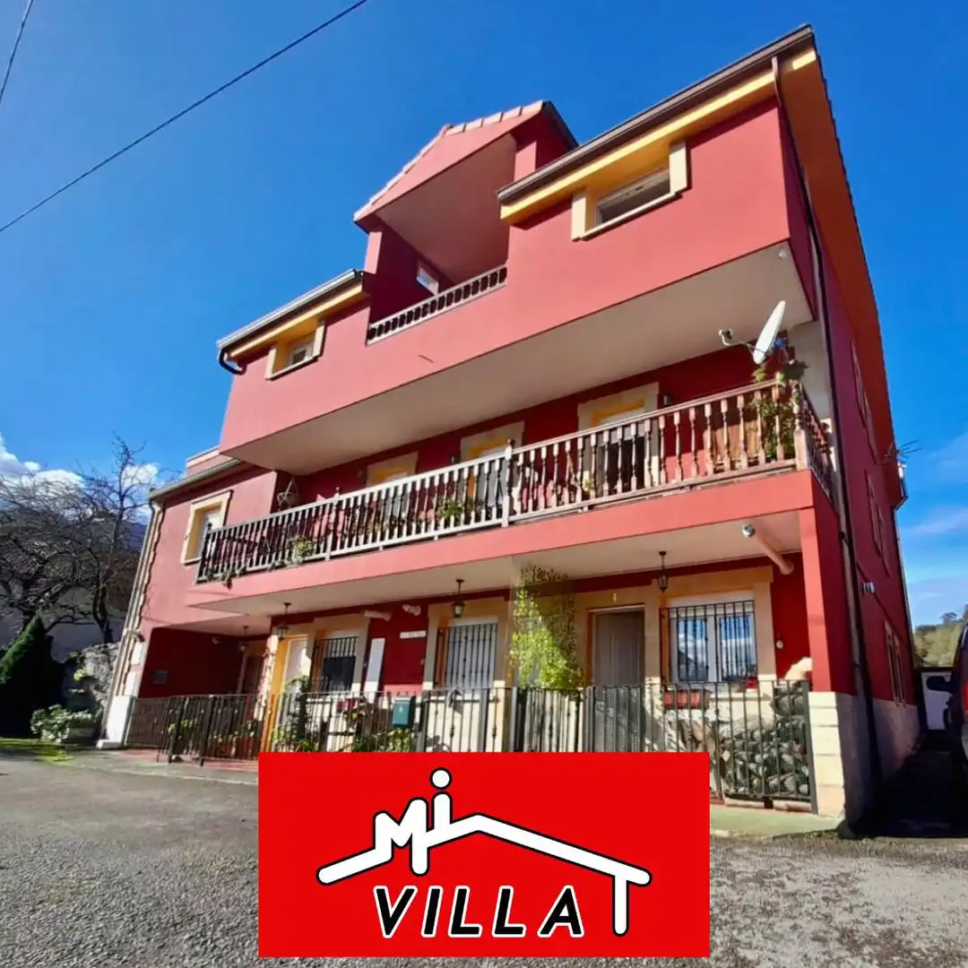 Vista exterior de Casa adosada en venta en Ruesga con Calefacción, Amueblado y Balcón