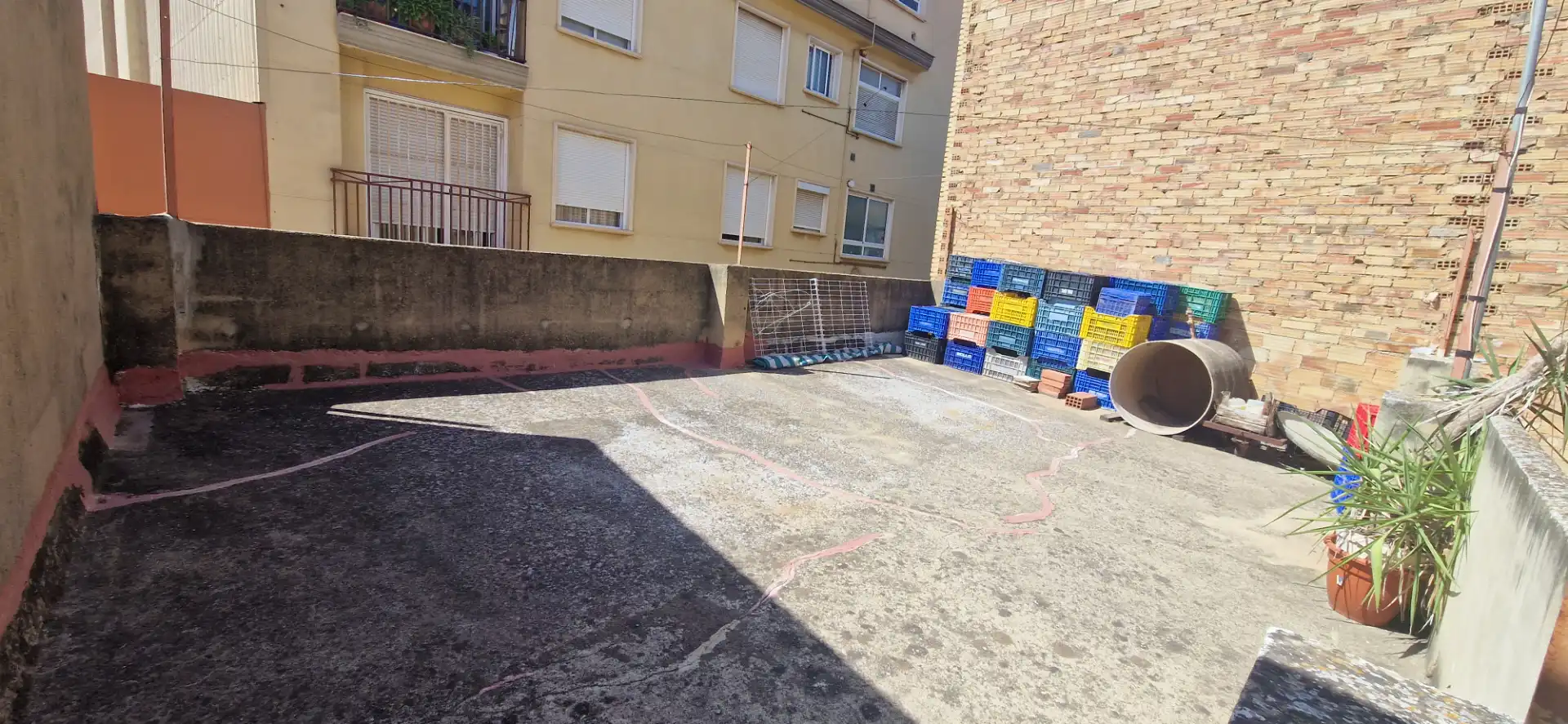 Parking of Houses for sale in Albal  with Air Conditioner, Heating and Furnished