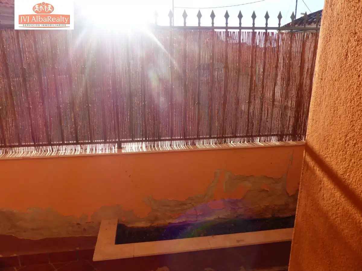 Casa adosada en venta en Albacete con Calefacción y Balcón