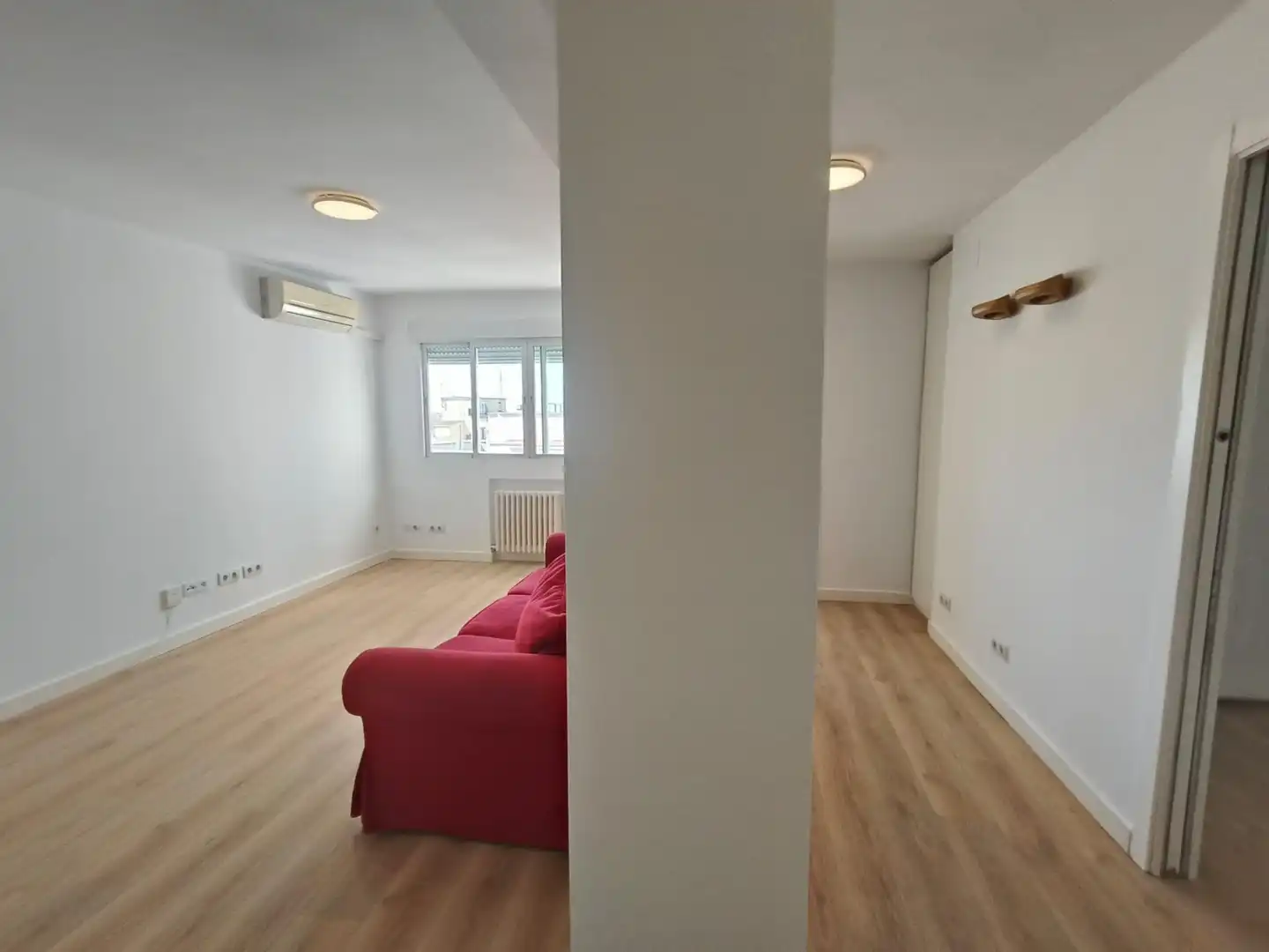 Sala de estar de Apartamento de alquiler en Madrid con Aire acondicionado y Calefacción