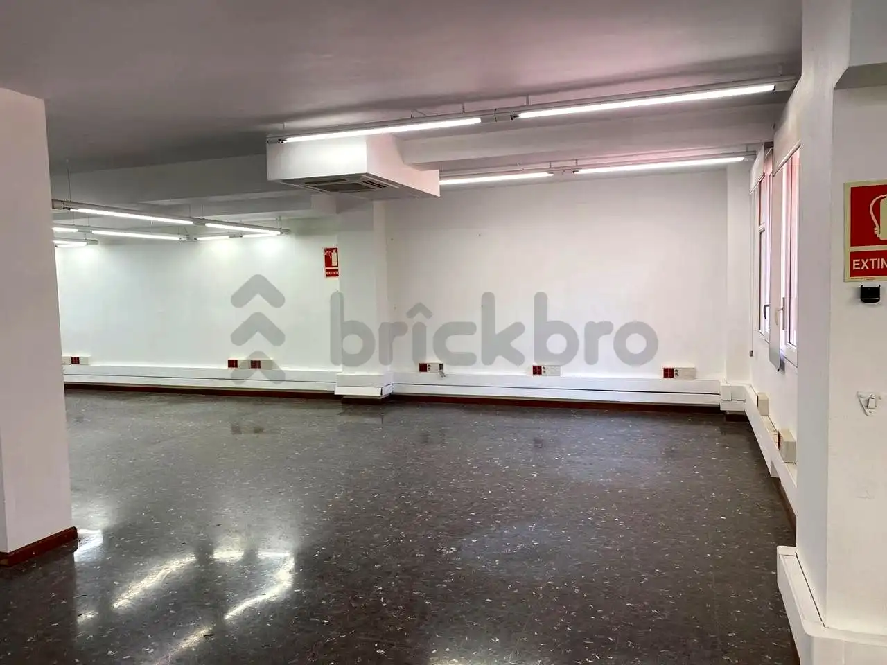 Oficina en venta en Barcelona con Aire acondicionado y Calefacción