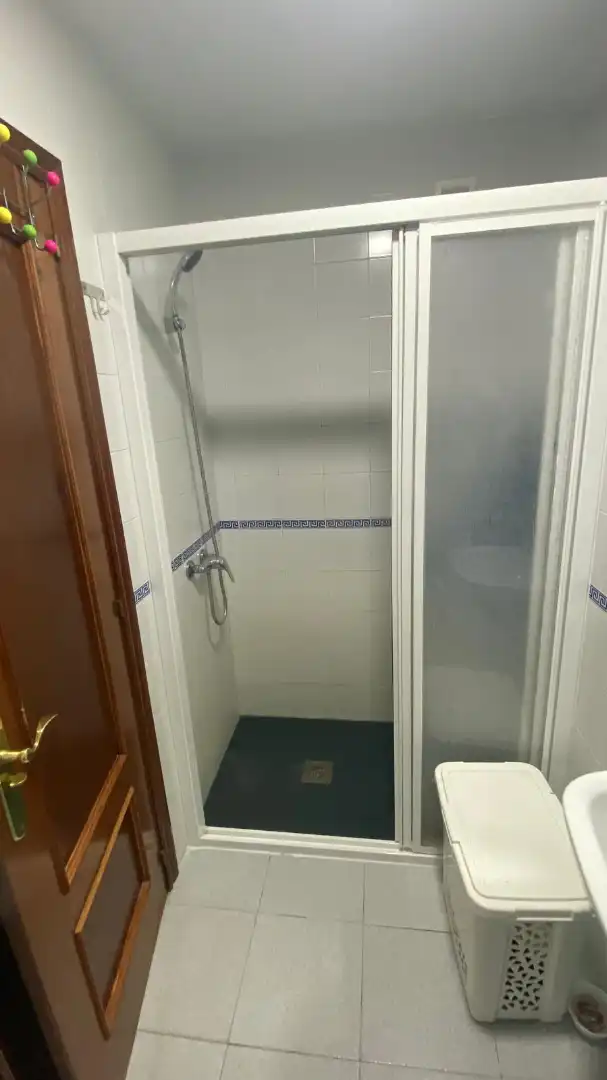 Bany de Pis en venda en Arcos de la Frontera amb Traster i Balcó