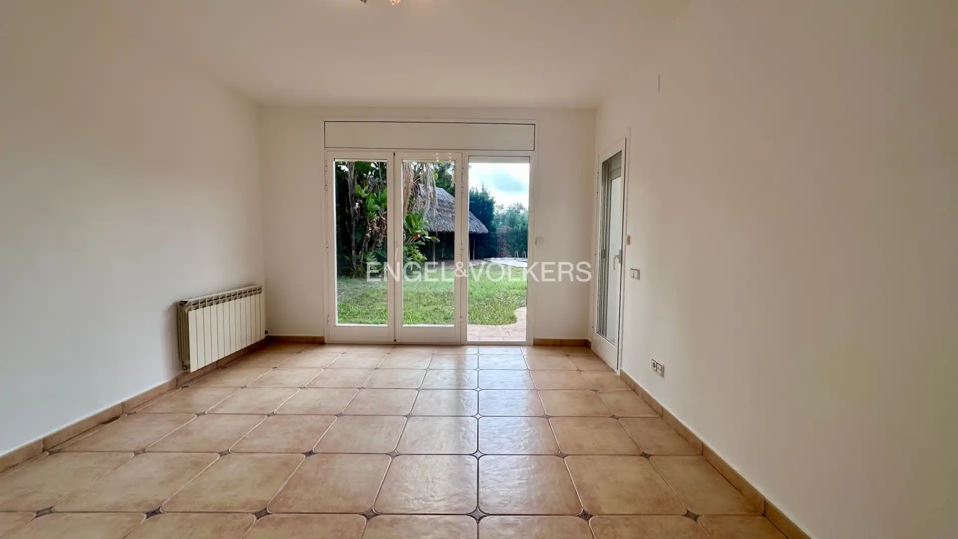 Sala d'estar de Casa o xalet en venda en Reus amb Aire condicionat, Calefacció i Jardí privat