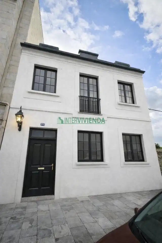 Vista exterior de Casa o chalet en venta en Vigo  con Jardín privado y Trastero