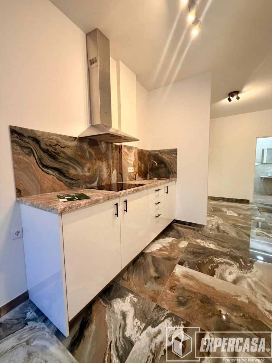 Cuina de Loft en venda en  Valencia Capital amb Calefacció i Moblat