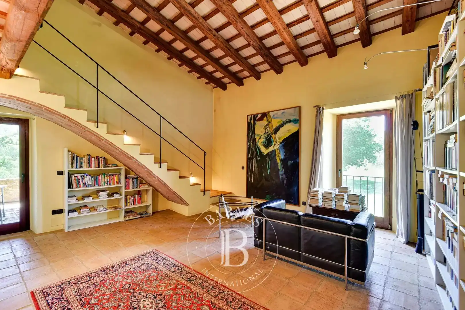 Sala d'estar de Finca rústica en venda en La Bisbal d'Empordà amb Aire condicionat, Calefacció i Jardí privat