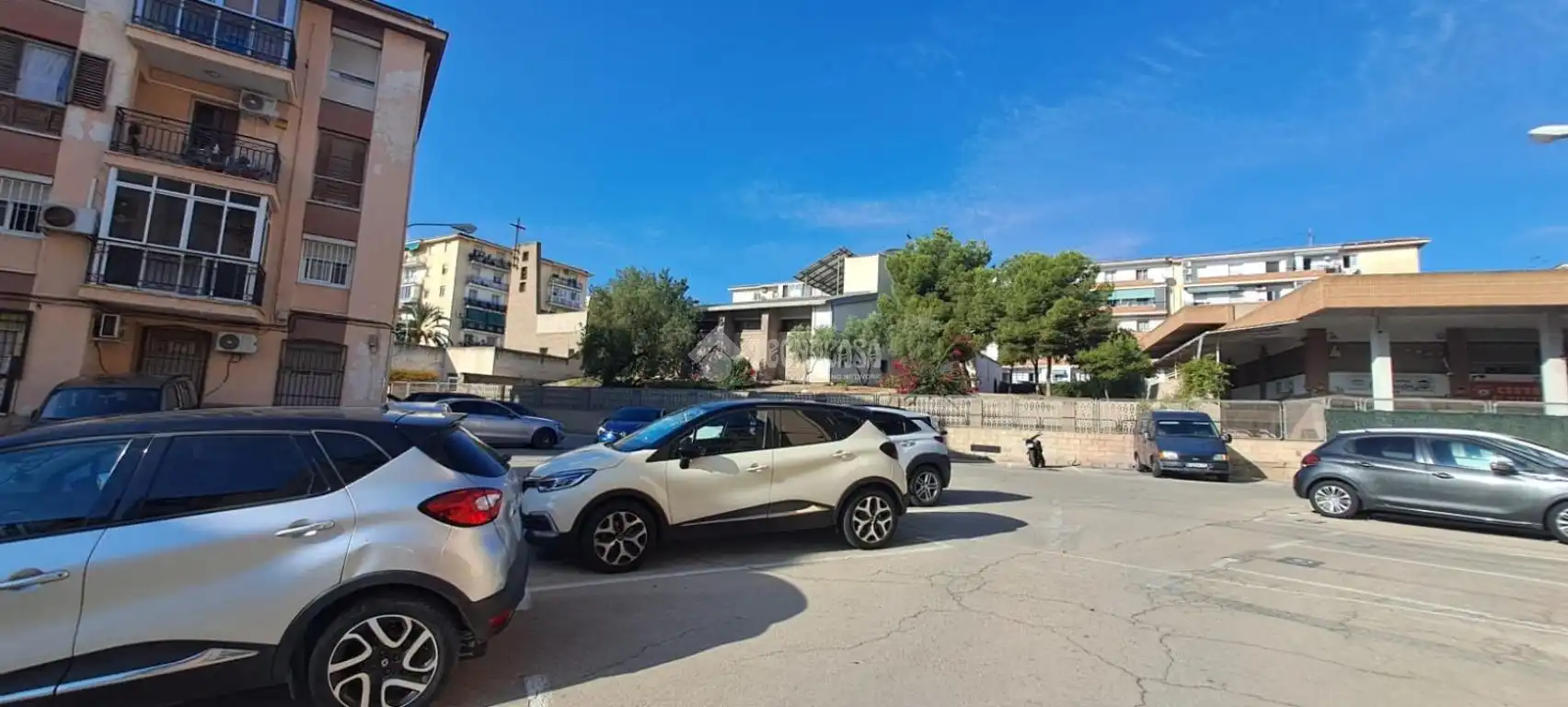 Parking of Flat for sale in Alicante / Alacant  with Furnished and Balcony