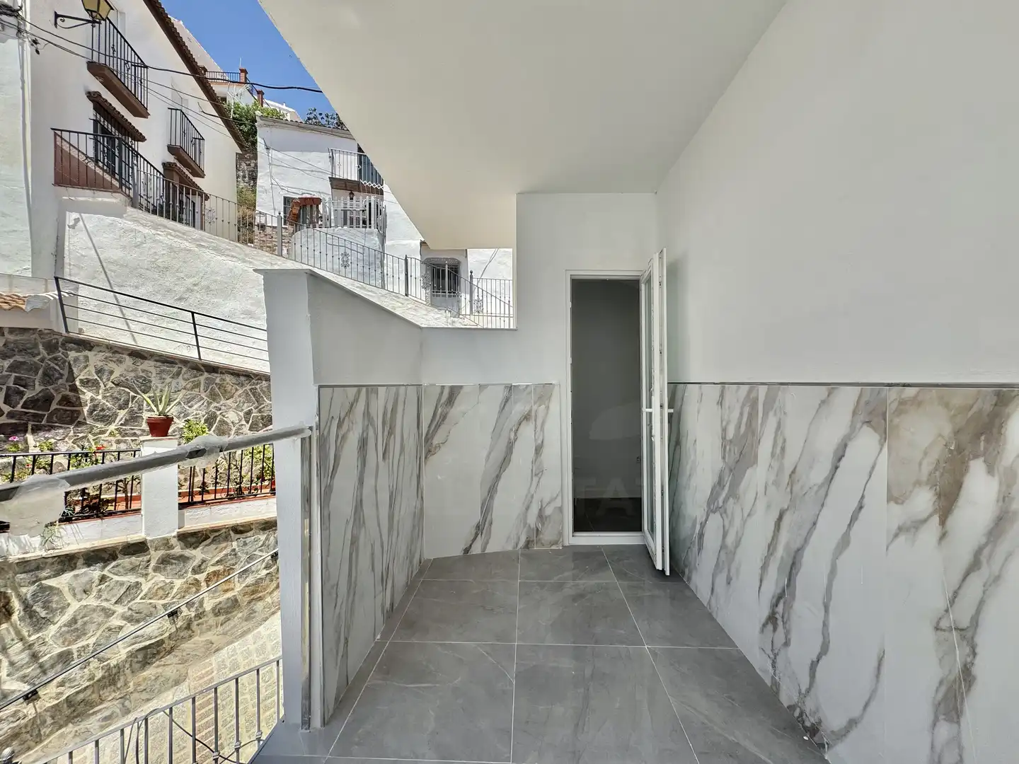 Balcony of Houses for sale in Almáchar  with Heating and Terrace