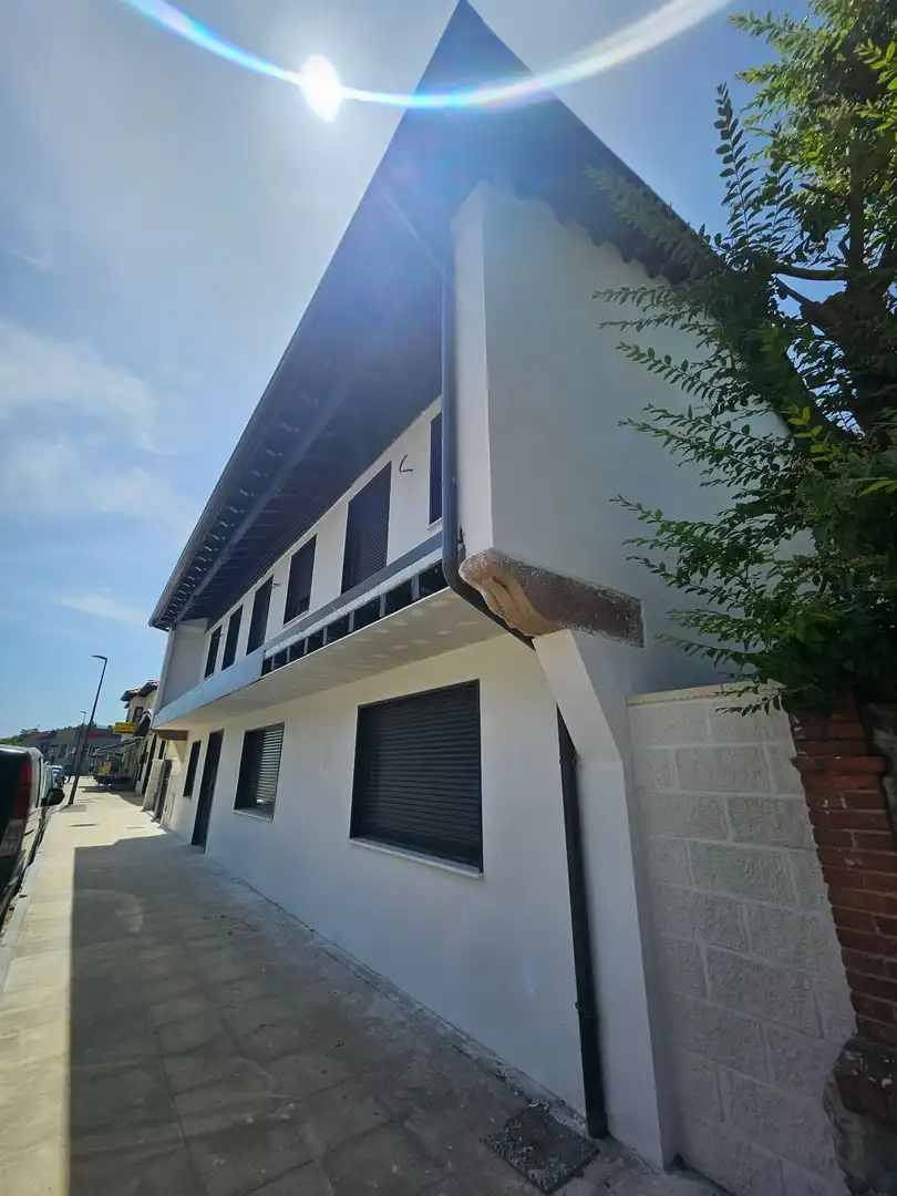 Exterior view of Houses for sale in Torrelavega   with Private garden
