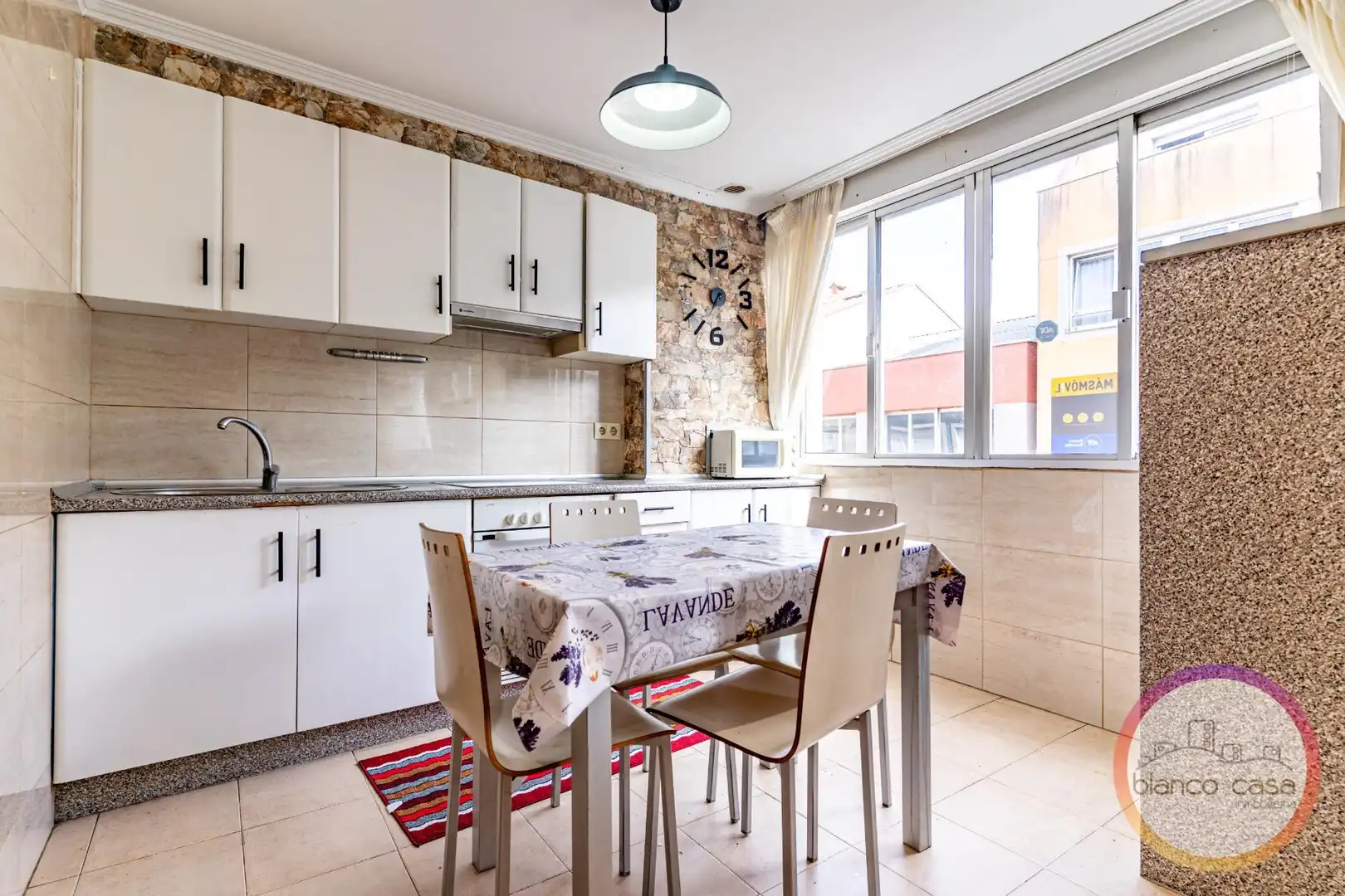 Cocina de Piso en venta en Carballo con Terraza, Trastero y Amueblado
