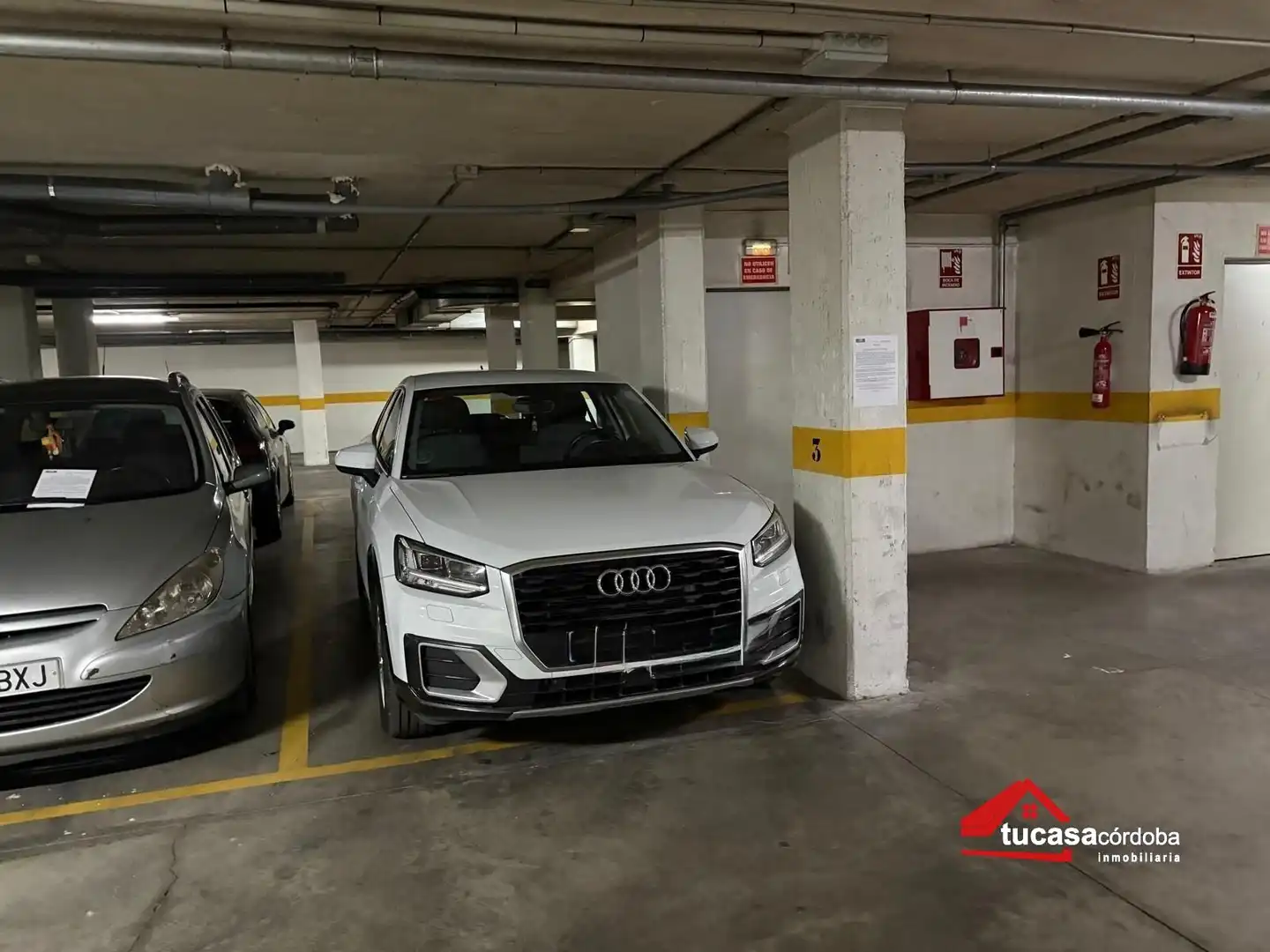 Parking of Flat for sale in Córdoba  with Air Conditioner and Balcony