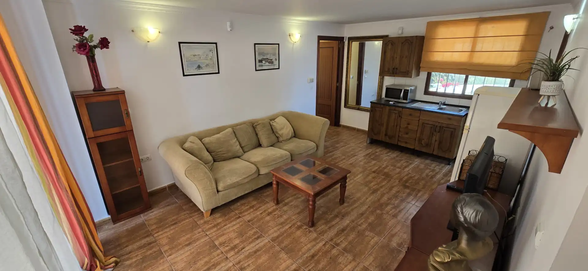 Sala de estar de Piso de alquiler en Estepona con Amueblado