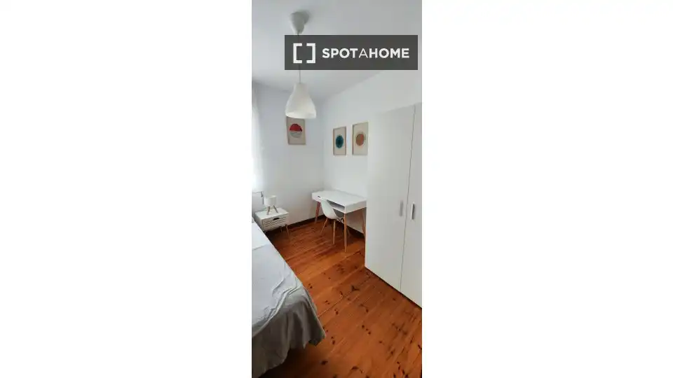 Room in Centro - Ayuntamiento