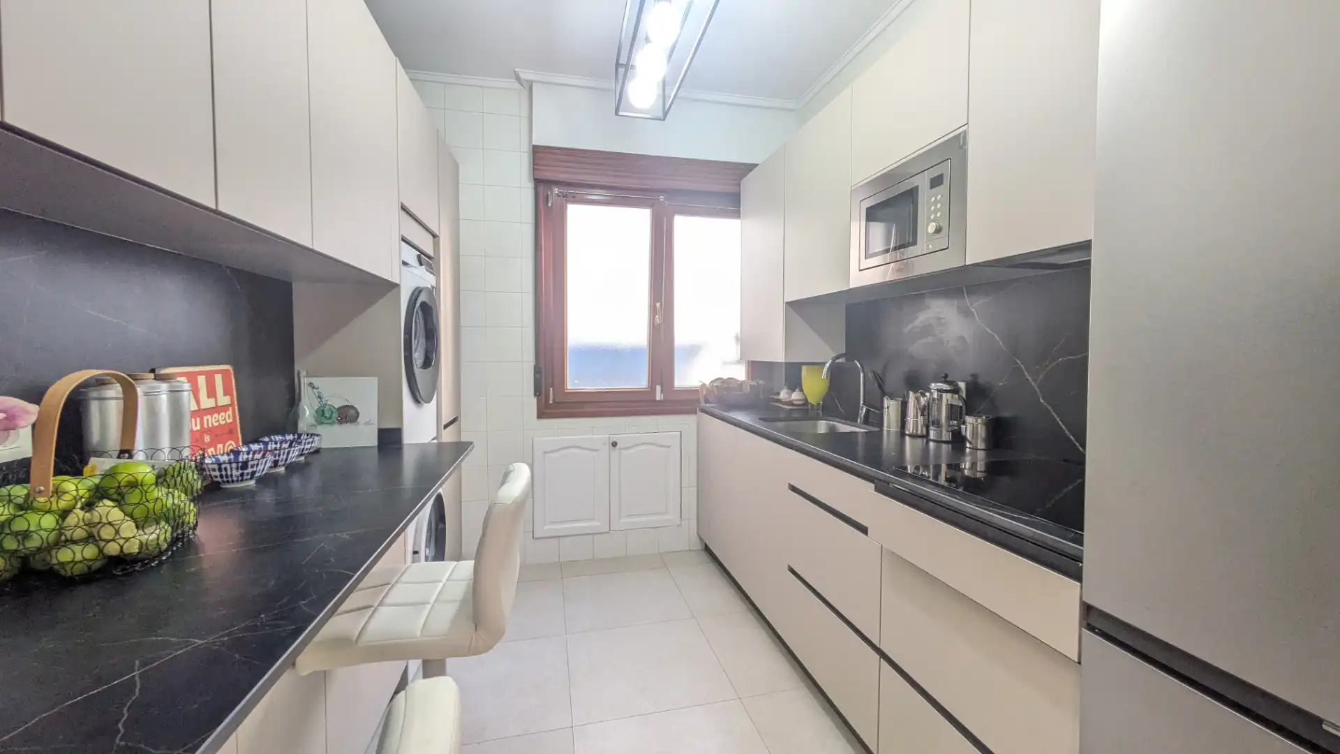 Kitchen of Flat for sale in Getxo   with Heating and Terrace