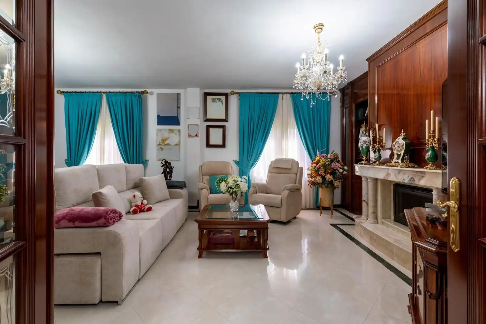 Chalet con terraza en venta en Sanlúcar la Mayor, imagen 9