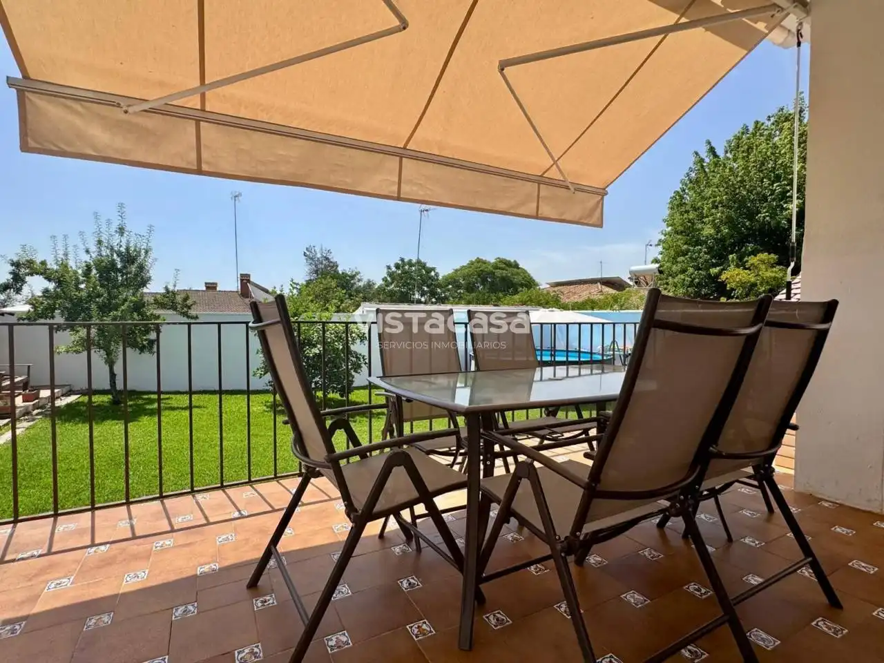 Terraza de Casa o chalet en venta en Mairena del Alcor con Aire acondicionado, Calefacción y Jardín privado