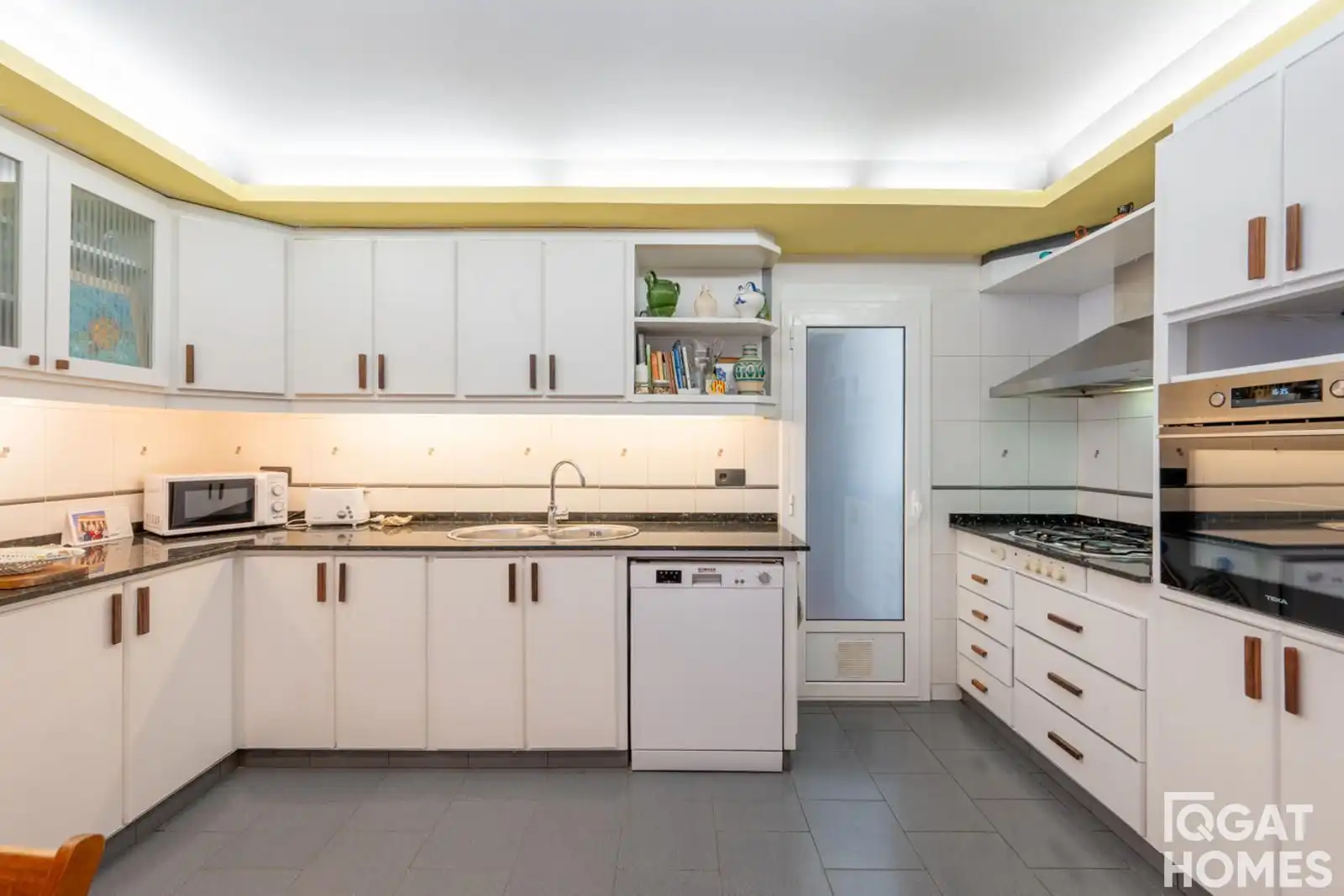 Cocina de Piso en venta en Sant Cugat del Vallès con Aire acondicionado, Calefacción y Terraza