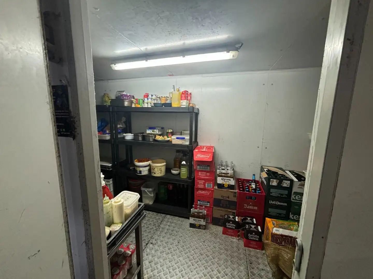 Business premises for transfer in Sants - Montjuïc, imagen 11