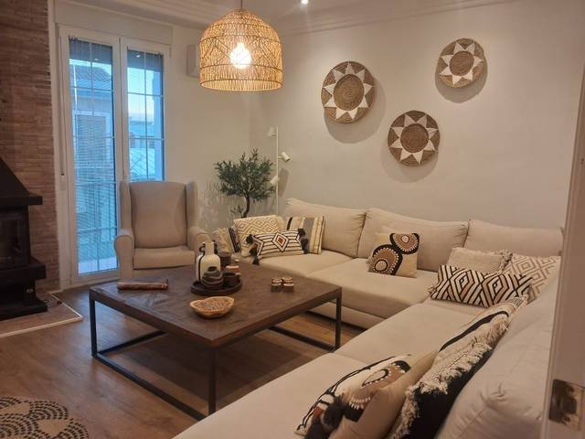 Piso en Venta en Calle Garcia Araus en Real