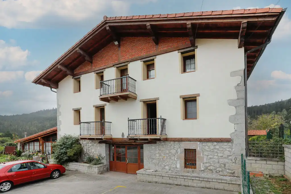 Vista exterior de Apartament en venda en Ibarrangelu, Bizkaia