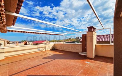 Terrassa de Casa o xalet en venda en Santa Pola amb Aire condicionat, Calefacció i Jardí privat