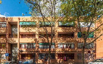 Exterior view of Flat for sale in  Madrid Capital  with Air Conditioner and Terrace