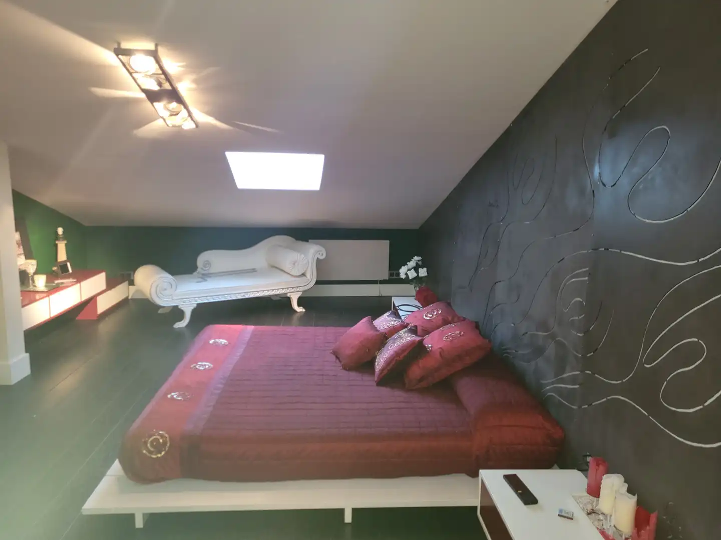 Habitación de Dúplex en venta en Navaluenga con Aire acondicionado y Balcón