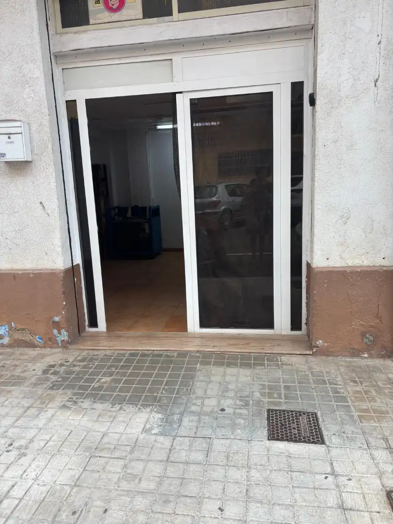 Geschaftsraum zur Miete in Valencia