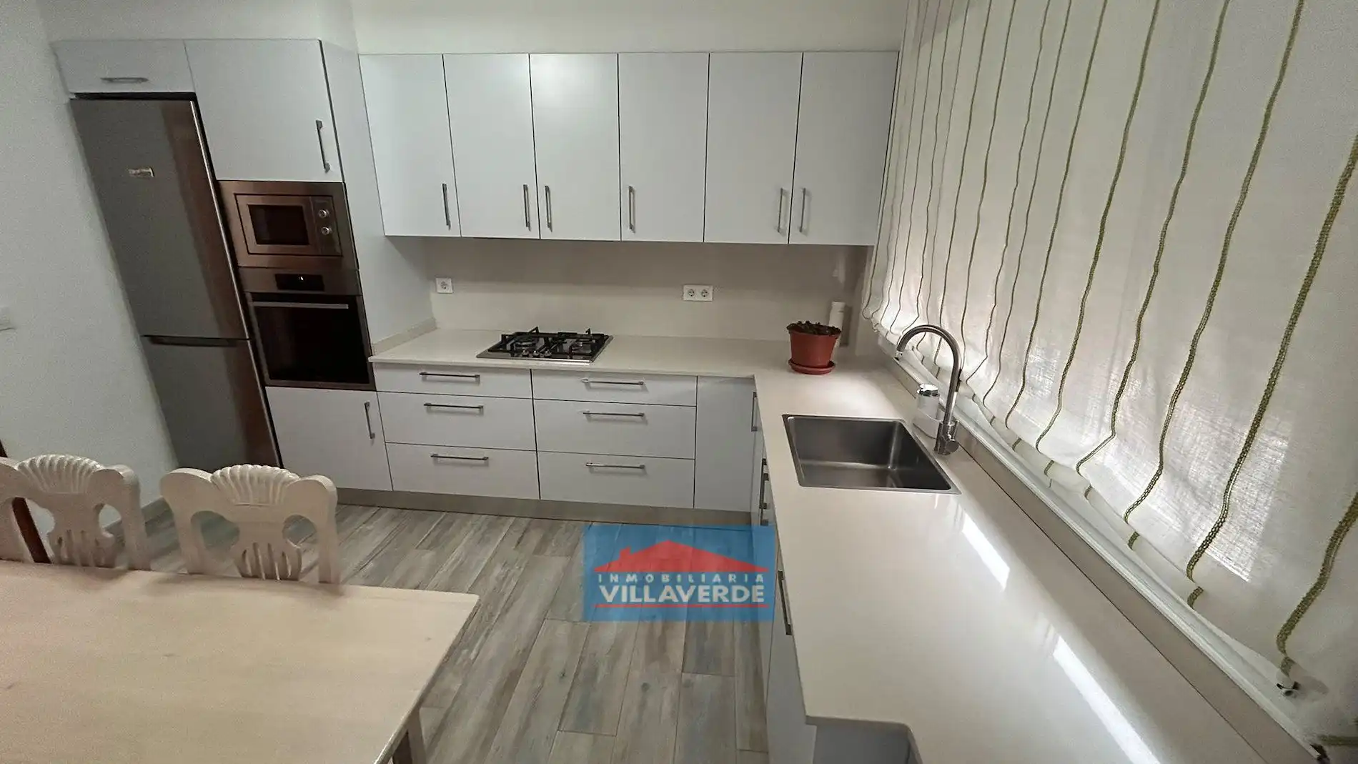Kitchen of Flat for sale in Cangas   with Heating, Parquet flooring and Storage room