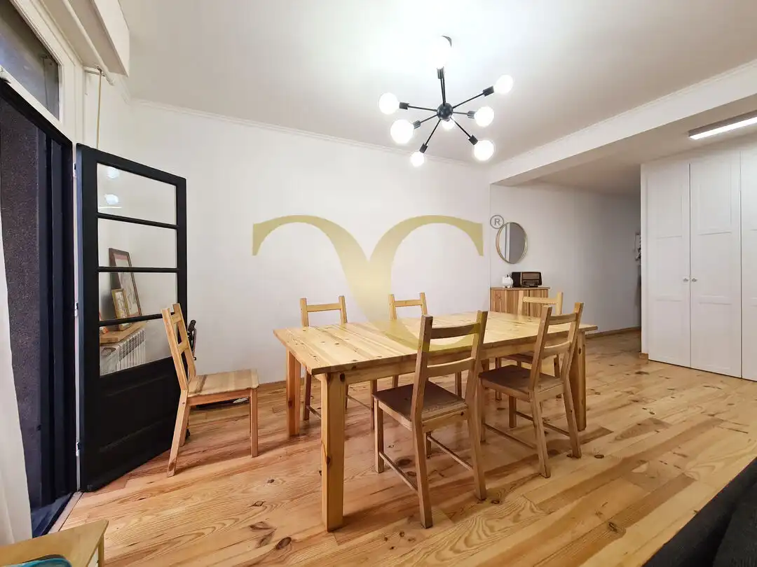Comedor de Piso en venta en Gijón  con Calefacción, Terraza y Balcón