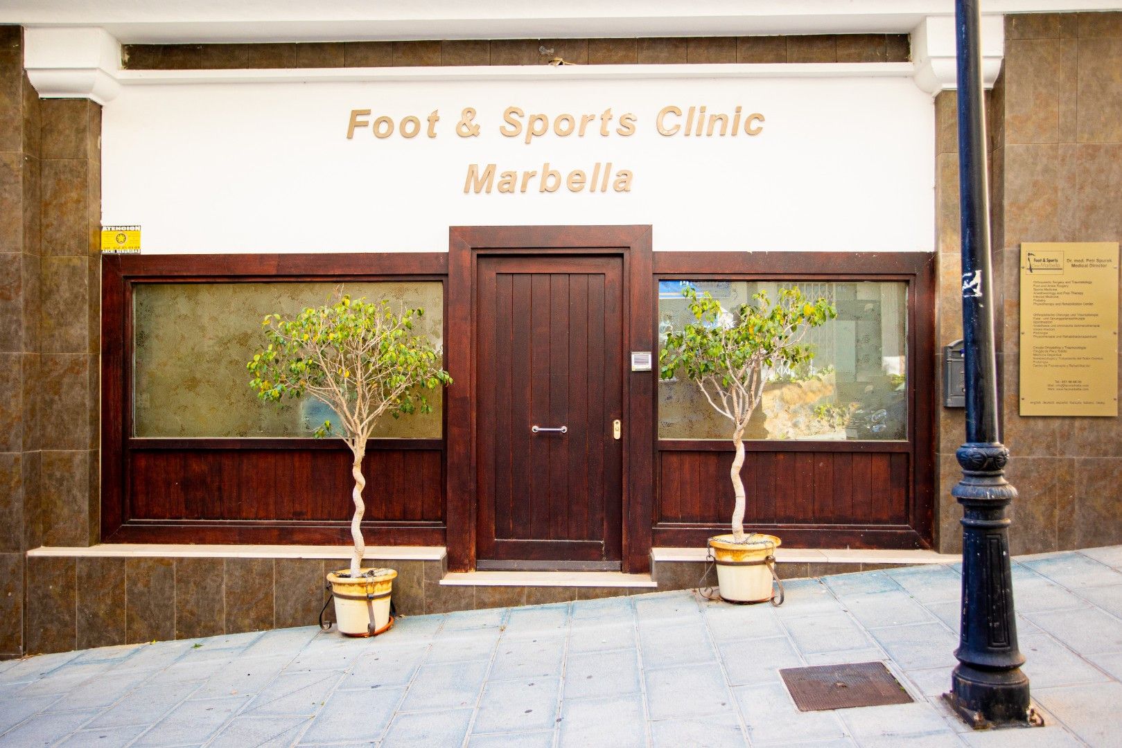 Exterior view of Premises for sale in Marbella  with Air Conditioner and Furnished