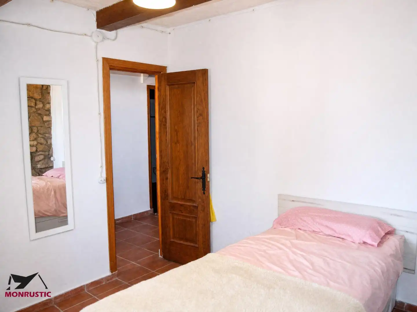 Bedroom of Houses for sale in Montblanc  with Air Conditioner, Private garden and Terrace