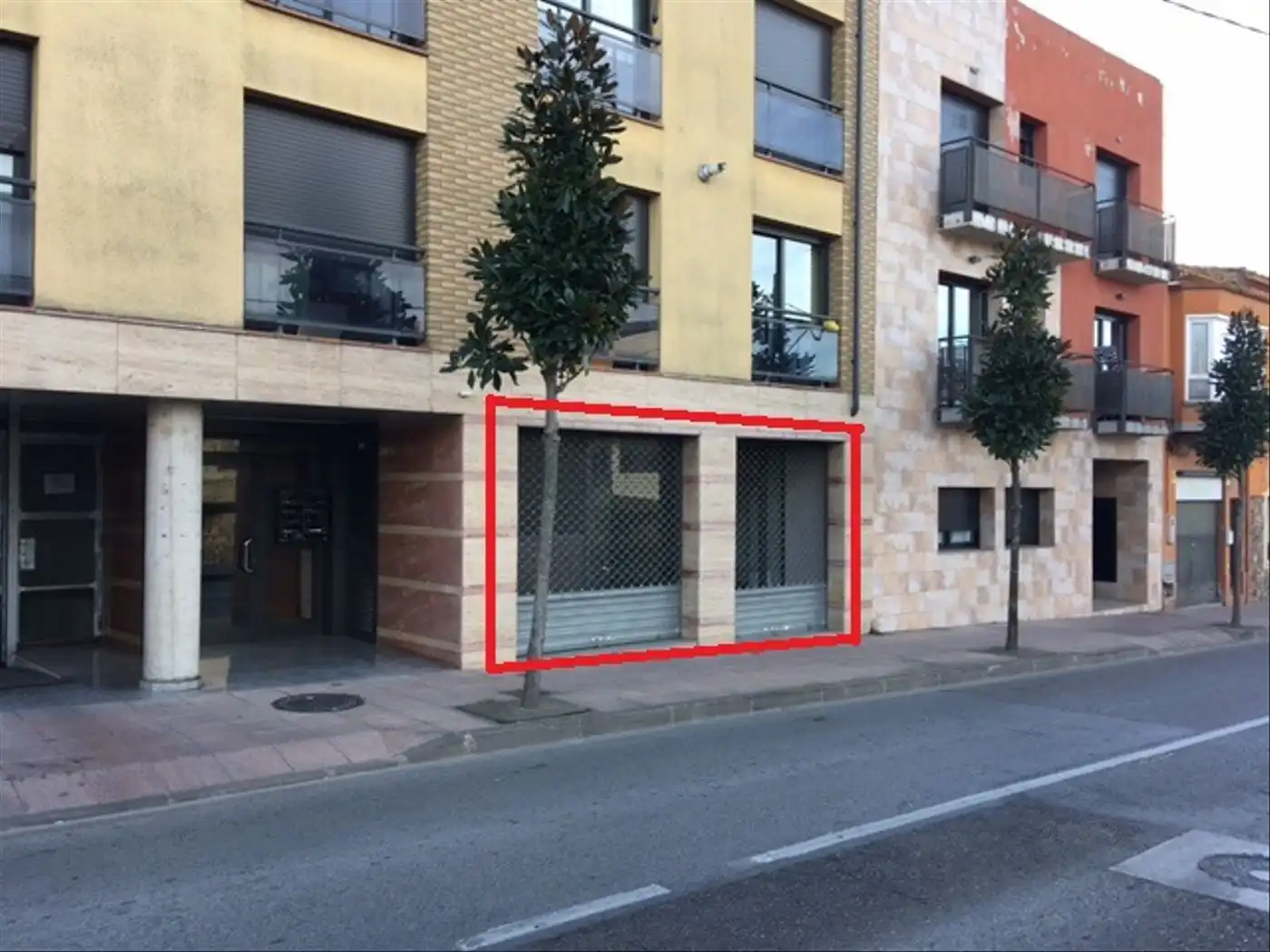 Vista exterior de Local en venta en Sils
