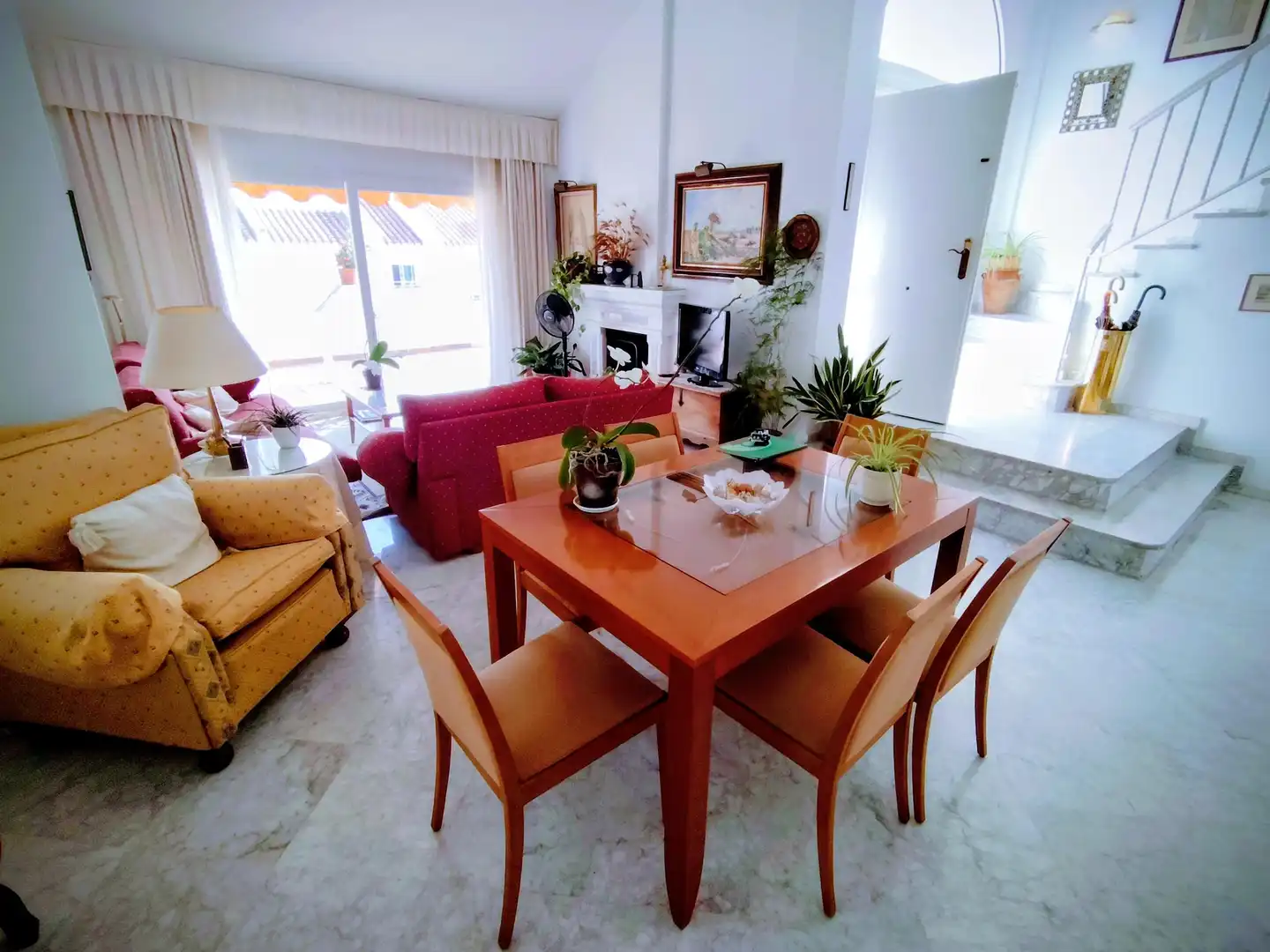 Comedor de Casa adosada en venta en Málaga con Aire acondicionado, Jardín privado y Trastero