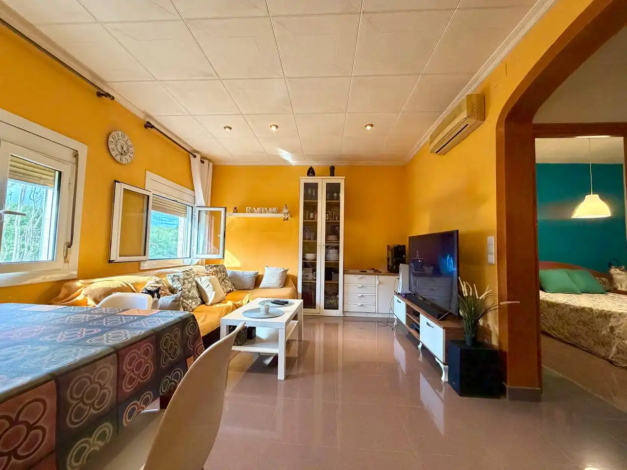Sala de estar de Piso en venta en Barcelona con Aire acondicionado y Amueblado