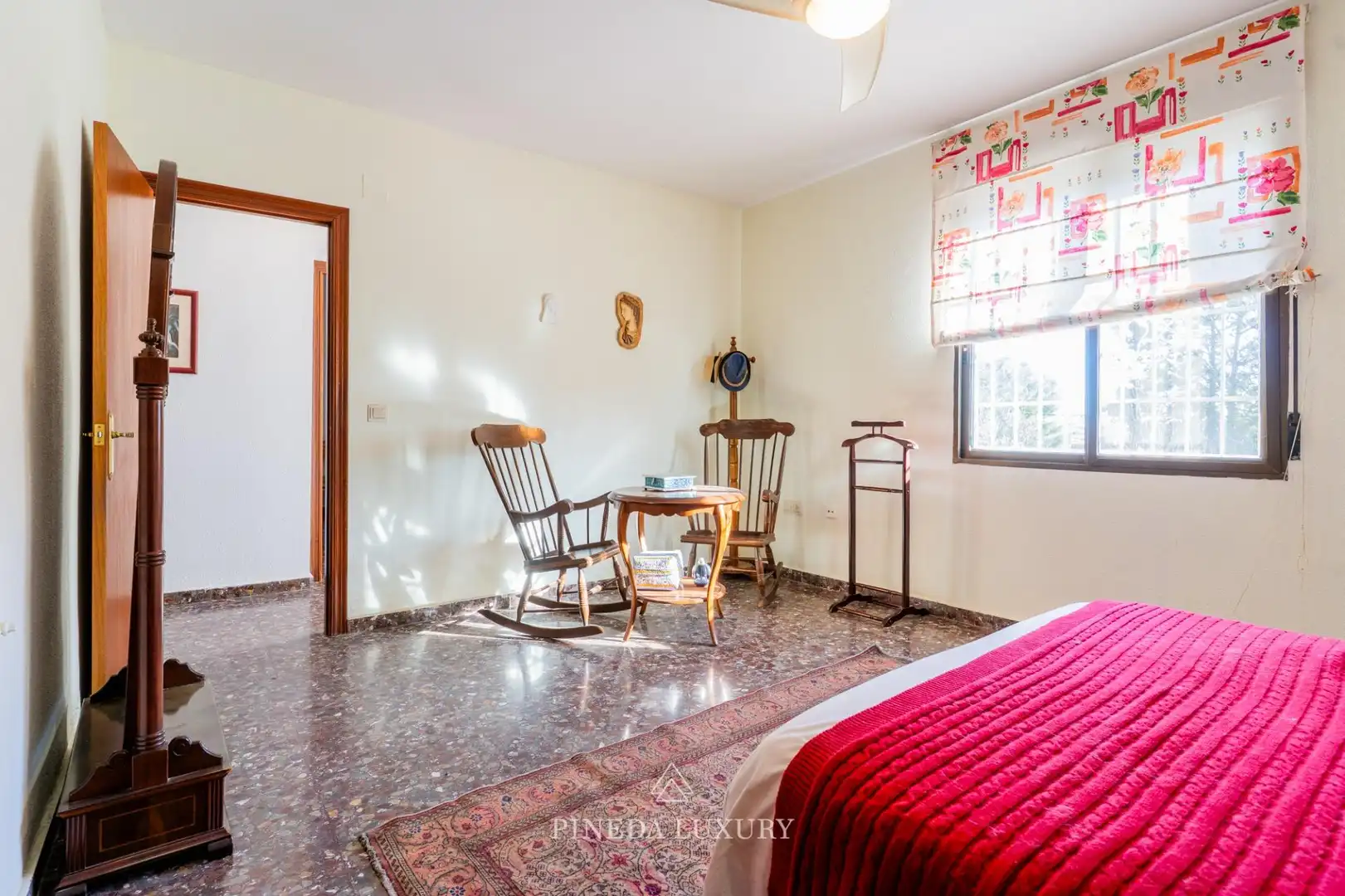 Bedroom of Houses for sale in L'Eliana